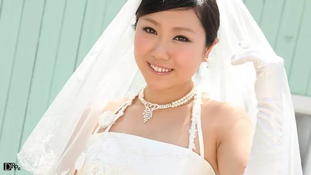 小泉エミ：モデルコレクション　淫らな花嫁の秘密